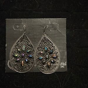 Premier Designs earrings